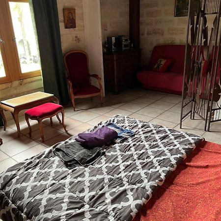 La Maison Sur La Place Aigues-Mortes Buitenkant foto