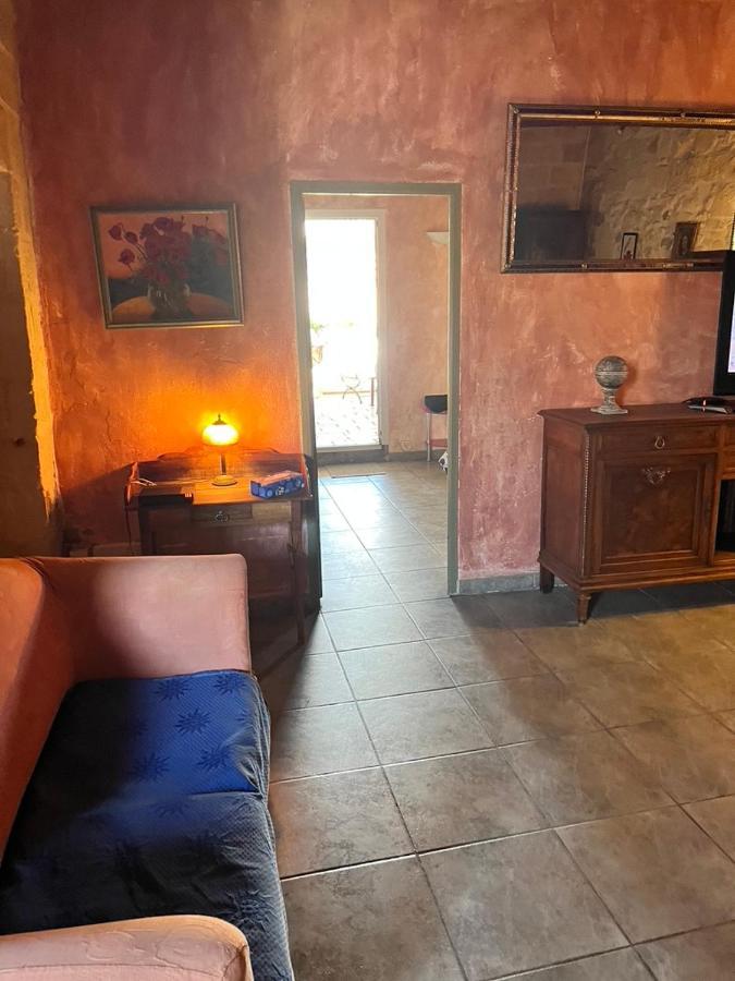 La Maison Sur La Place Aigues-Mortes Buitenkant foto