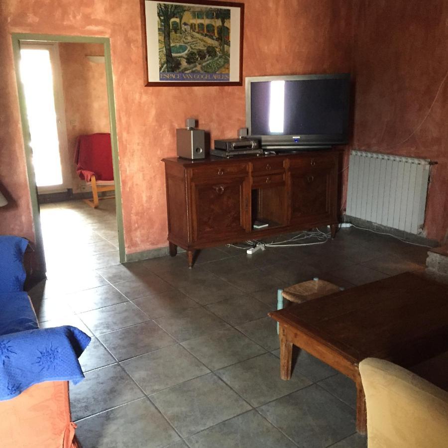 La Maison Sur La Place Aigues-Mortes Buitenkant foto