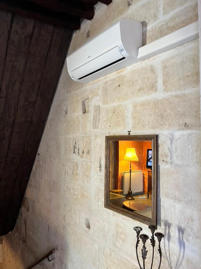 La Maison Sur La Place Aigues-Mortes Buitenkant foto